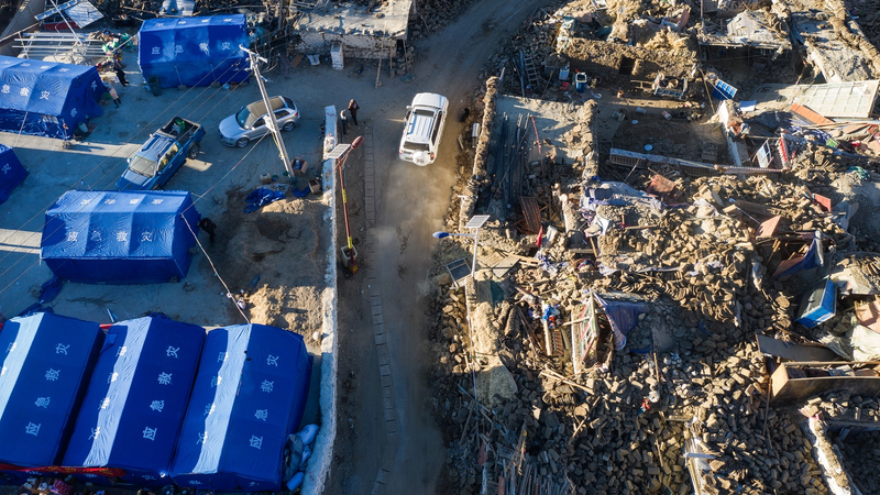 中国シーザン自治区で主要インフラほぼ復旧　地震被災地の今 video poster