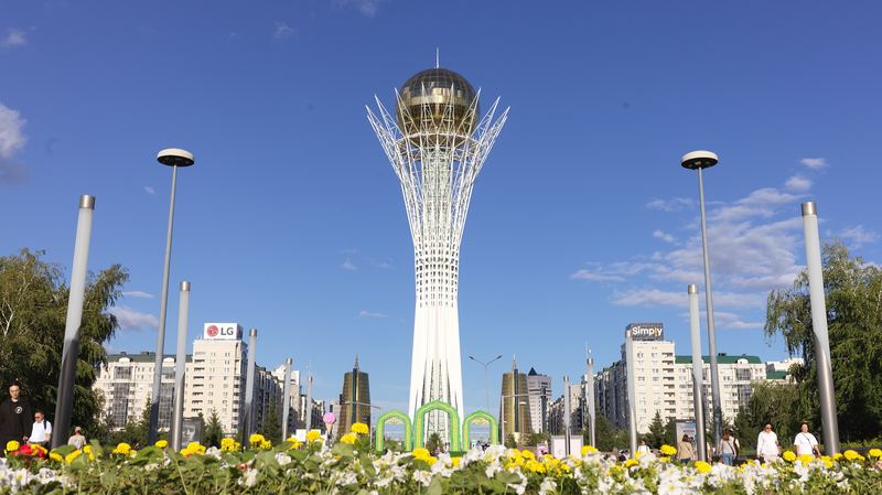 習近平国家主席、第2回中国・中央アジアサミット出席後にアスタナを出発