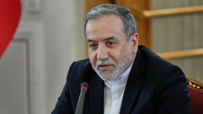 RAFIEZXA7I4W7J61WAKC - NewsTomo – 日本語で読む、世界のニュースハブ イラン外相、米国との「公正で均衡ある」核交渉に前向き姿勢