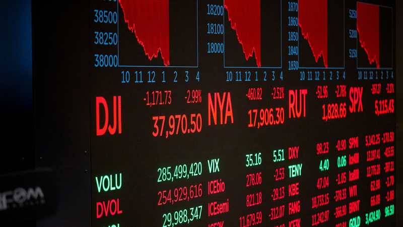 米政府高官が関税発表前に株売却か　トランプ政権めぐる報道