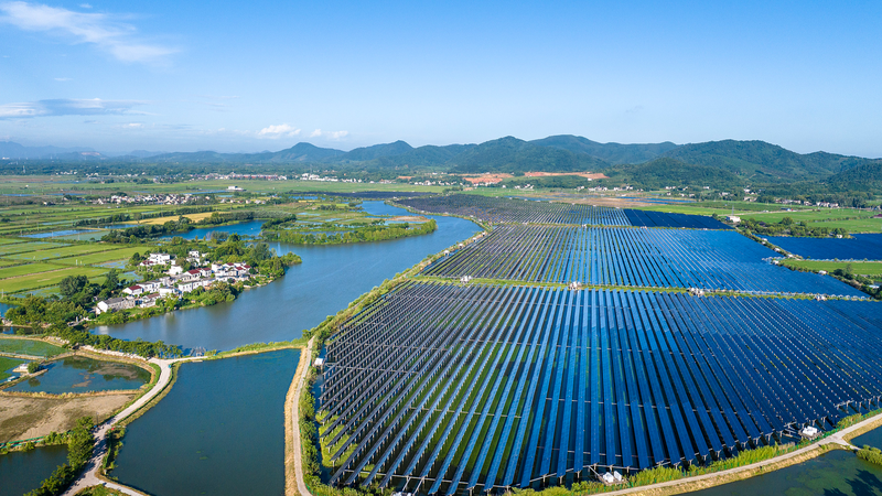 中国、気候変動対策で進捗報告　デュアルカーボン目標と再エネ拡大