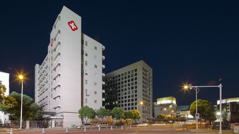 中国が外資100％病院を主要都市で容認　医療市場の開放加速へ