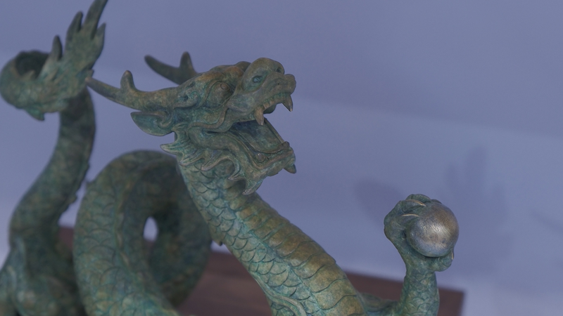 火とハンマーが生む銅陵の銅器　中国・安徽省の伝統工芸