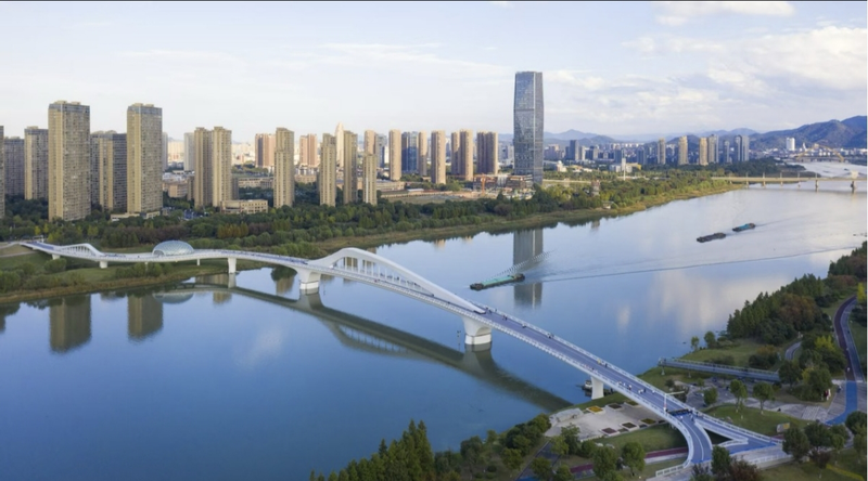 余姚市、戦場から観光地へ　四明山に刻まれた歴史と再生