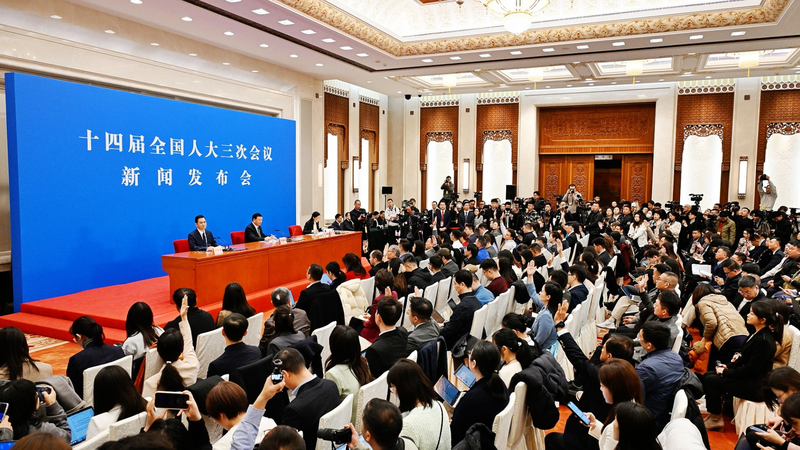 中国「対話には前向きだが脅しは受け入れず」　米の追加関税にWTO順守を要求 video poster