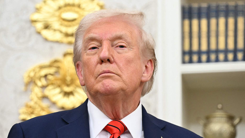 トランプ大統領、中国への関税100％とソフト輸出規制を表明