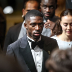 S8S5HO8YQQXYX3OXJ62U - NewsTomo – 日本語で読む、世界のニュースハブ ドバイのグローブ・サッカー賞、最優秀男子はデンベレ PSGの2025年を象徴