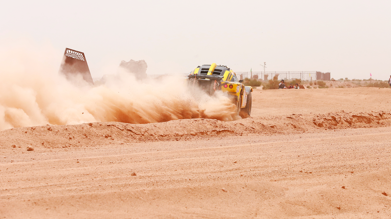 タクラマカン・ラリー第3ステージ、ゲラズニンカスが二輪制覇 video poster