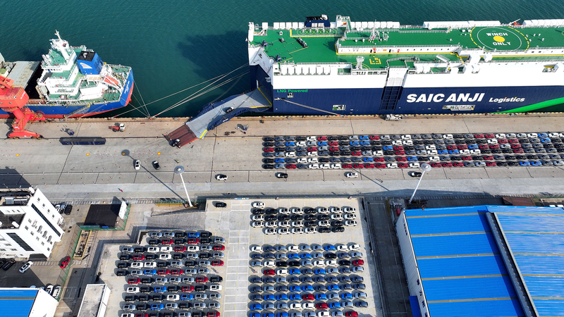 中国のサービス貿易が初の1兆ドル超え　デジタル化と観光が牽引