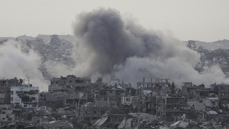 ガザ空爆で一晩で58人死亡　イスラエル地上攻勢へ準備か