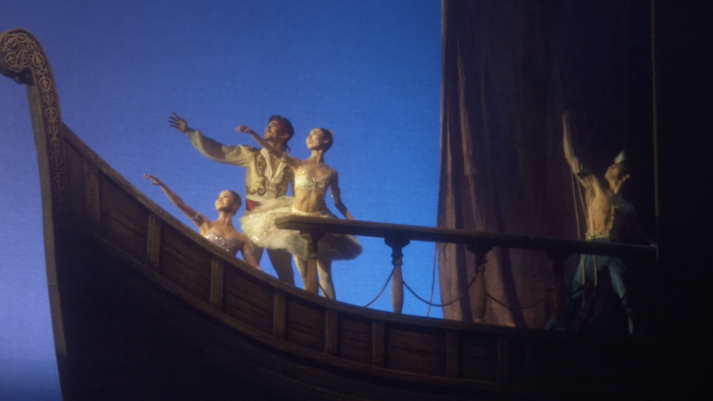 中国国立バレエ団、古典『ル・コルセール』新演出版を北京で初披露 video poster