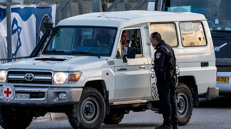 イスラエル、ガザ停戦合意でパレスチナ人90人釈放　人質交換が前進