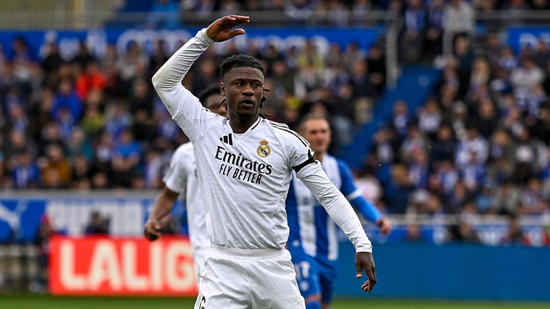 10人のレアル・マドリード、アラベスに辛勝　ムバッペ退場の一戦を読む