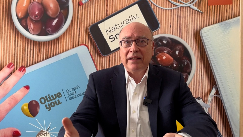 米国の関税引き上げがギリシャ産オリーブ輸出を直撃 video poster