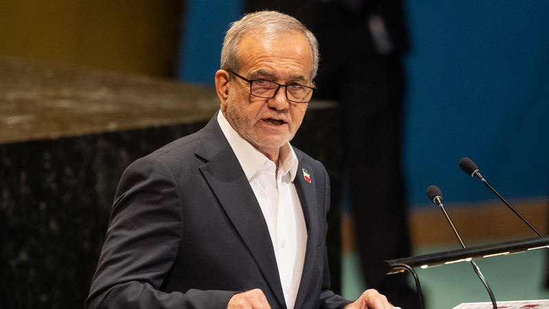 イラン大統領、核合意制裁再発動を前に米欧を非難　国際ニュースの背景整理