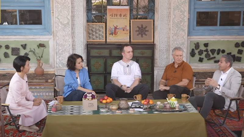 タクラマカカン砂漠の縁からユーラシアの中心へ　新疆コルラが示す一帯一路の現在 video poster