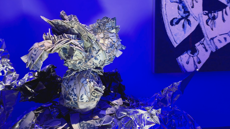 クアラルンプールのチャイナタウンで明代陶器片が現代アートに video poster