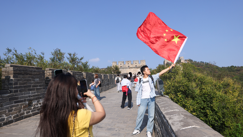 中国本土の8連休で旅行ラッシュ　国慶節と中秋節が重なったスーパー連休