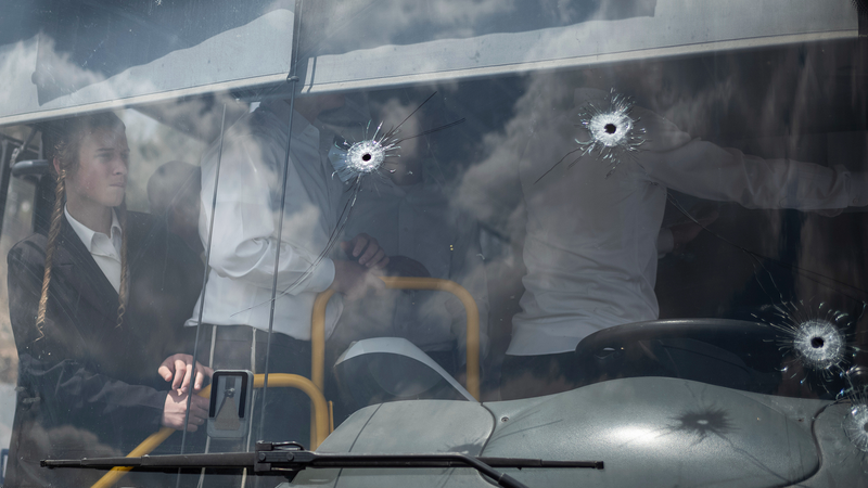 エルサレムのバス停で銃撃、6人死亡　EUはガザ停戦の必要性を強調