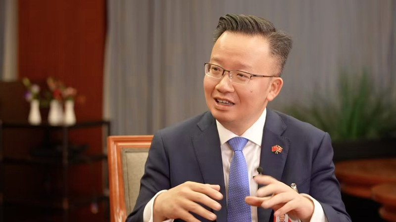 香港の潜在力とAIの役割　両会で示された「一国二制度」支援の行方 video poster