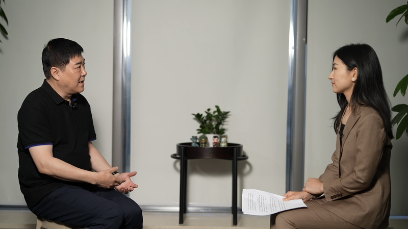 中国映画産業が好調　上海で語られた観光と文化の相乗効果 video poster