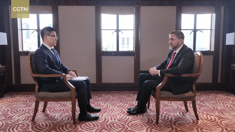 スロベニア、2026年に初のパンダ債発行へ　中国資本の欧州玄関口目指す video poster