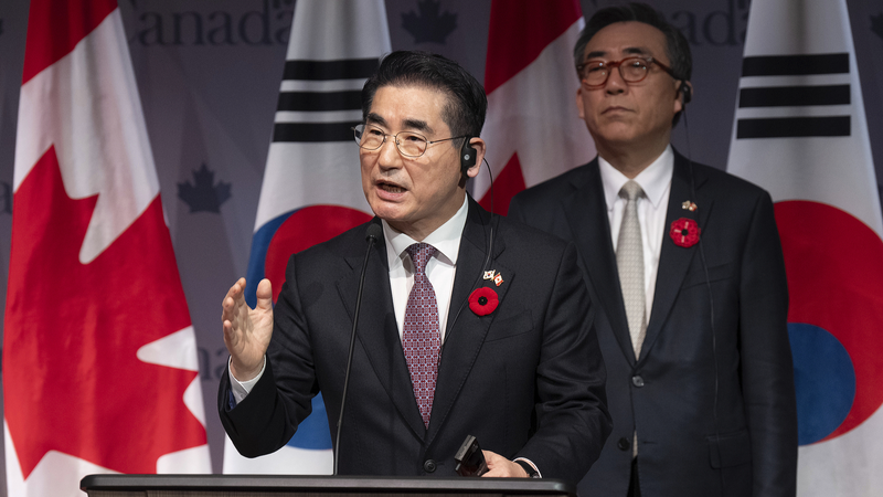 韓国の国防相が辞任表明　非常戒厳令巡る混乱と弾劾案