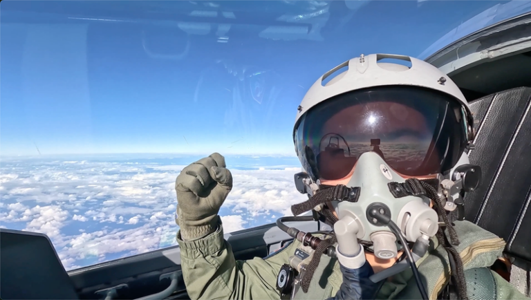 PLA東部戦区が短編動画「台北へいつでも」公開、流行曲×観光コピーで発信 video poster