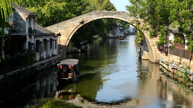 中国東部の水郷・南潯古鎮　シルク貿易が育んだ運河の記憶 video poster