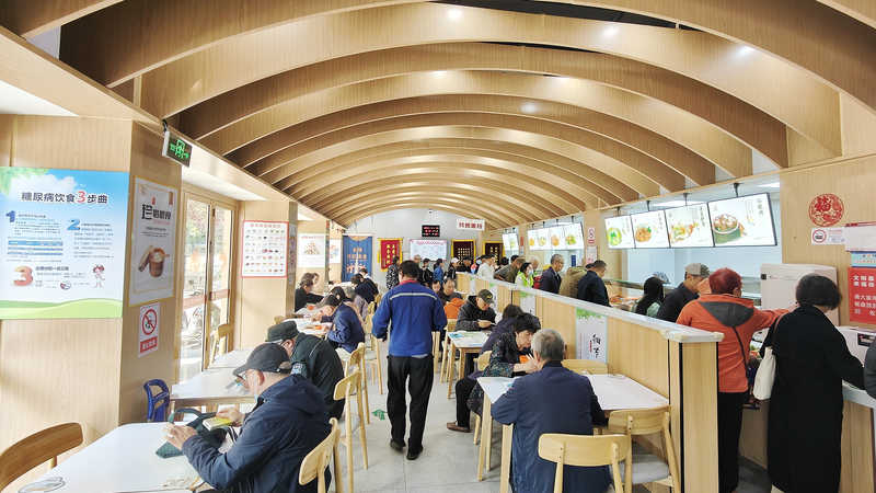 国際ニュース：中国の高齢者ケア強化、在宅支援と社会参加を拡充