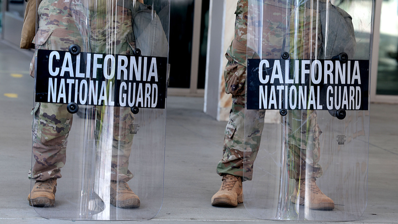 トランプ大統領はデモに軍を投入できる？米国法のポイント解説