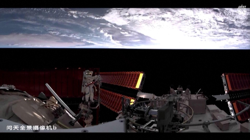 中国の神舟19号クルー、3回目の船外活動に向け準備継続