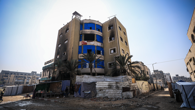 ガザ停戦2か月目、支援不足で揺らぐトランプ和平案