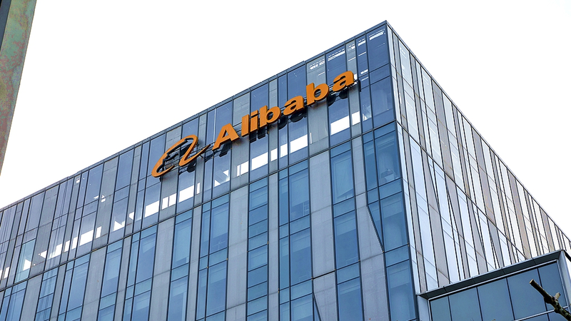 アリババとアップルがAI提携 中国向けiPhoneで何が変わる？