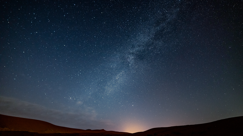 中国のX線衛星アインシュタイン・プローブが捉えた宇宙の花火