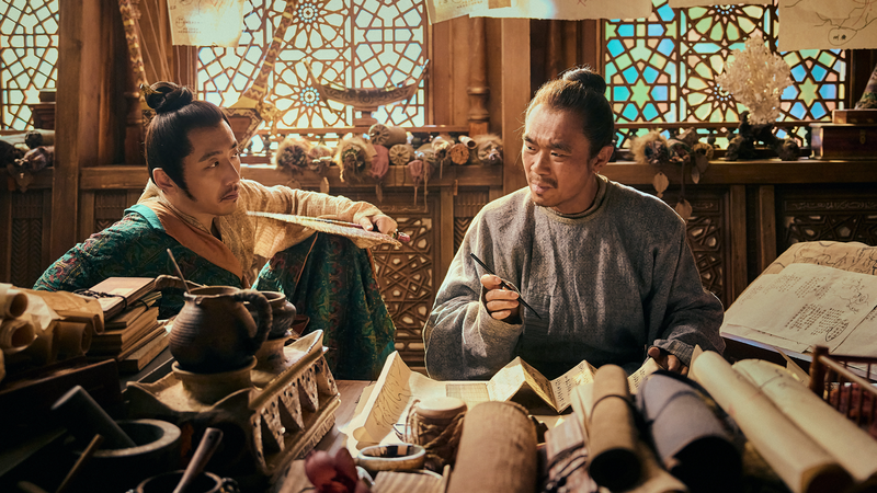 中国コメディー2作が公開前倒し　夏の映画興行レースに火花