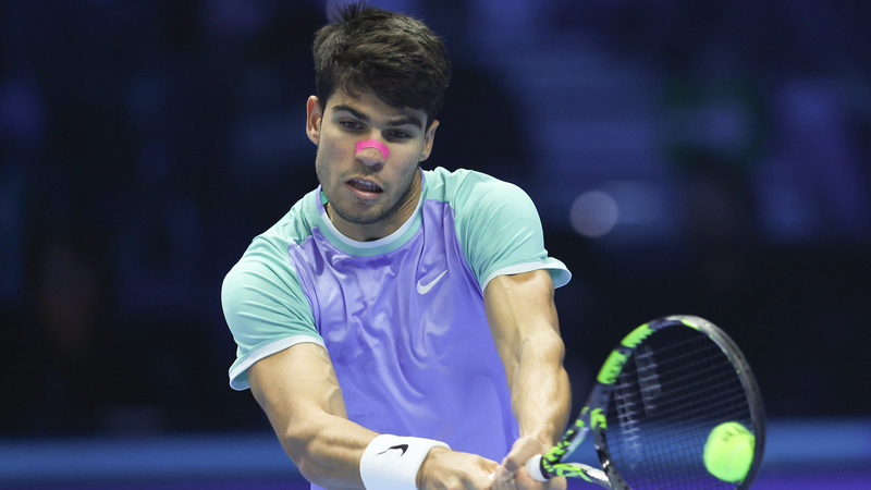 ATPファイナルズ：アルカラスがルブレフ撃破、ルードは4強一番乗り逃す