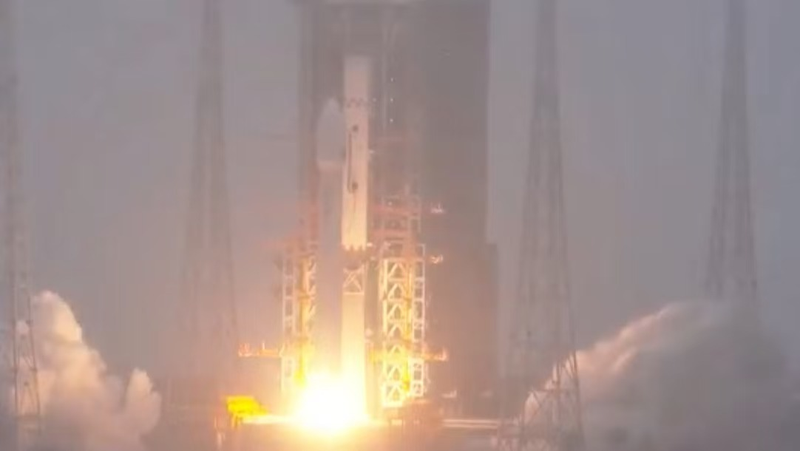 中国が新たな低軌道衛星群を打ち上げ　長征8号改良型で559回目のミッション video poster