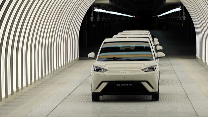 BYDがブラジルでEV生産開始　100%国産車が示す意味 video poster
