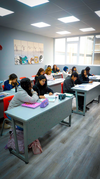 ペルーで中国語学習が拡大　孔子学院が後押しする新しいキャリア video poster