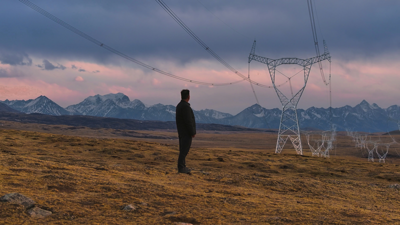 高原を照らす電力スカイロード　パサン・ツェリンが見た25年 video poster