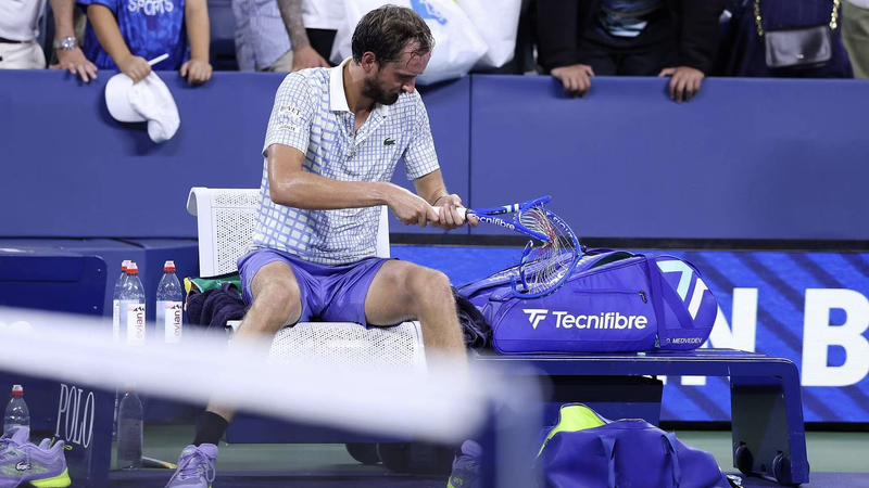 全米オープンテニス：ジョコビッチの苦戦、メドベージェフ不調、シナー対アルカラスの行方 video poster