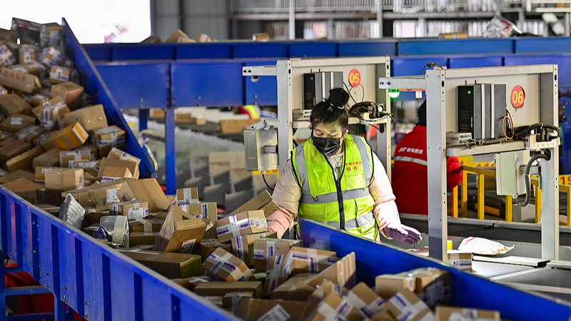 中国の消費市場、2024年1〜11月は堅調成長　ネットとサービスが牽引