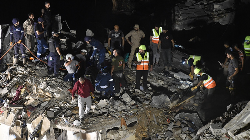 中東ニュース：イスラエルとレバノン南部で緊張高まる　ヒズボラ幹部殺害も video poster