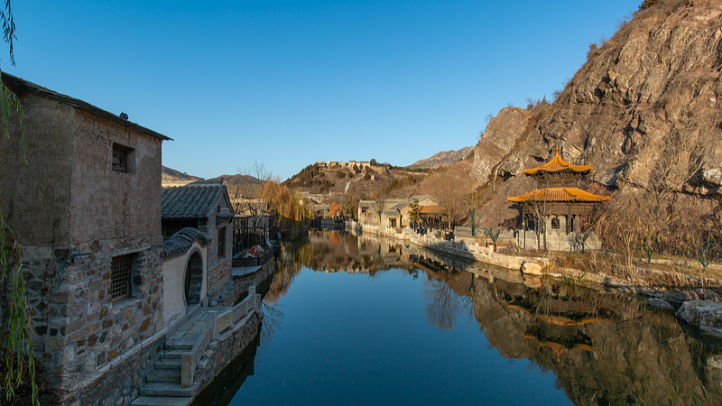ライブ配信で見る北京・古北水鎮　万里の長城ふもとの春の水辺 video poster