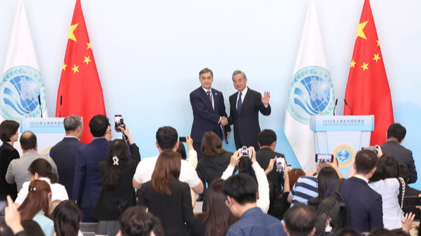 天津SCO首脳会議2025の成果とは　中国・王毅外相が語った10年戦略