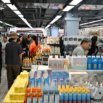 X5TV5G7J6VELLLQ8IN3D - NewsTomo – 日本語で読む、世界のニュースハブ 中国本土、2026年は「内需拡大」を最優先へ 消費と投資を同時に底上げ