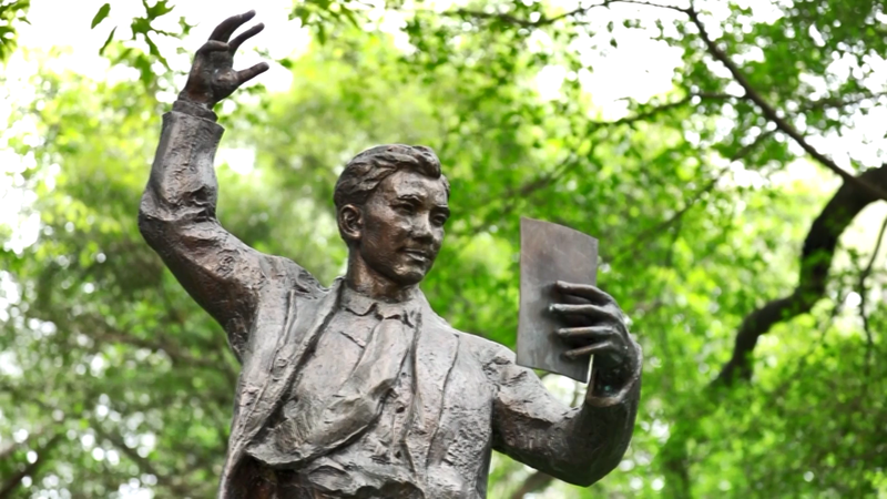 国民的音楽家 Xian Xinghai 戦火を越えて響く「抵抗の声」 video poster