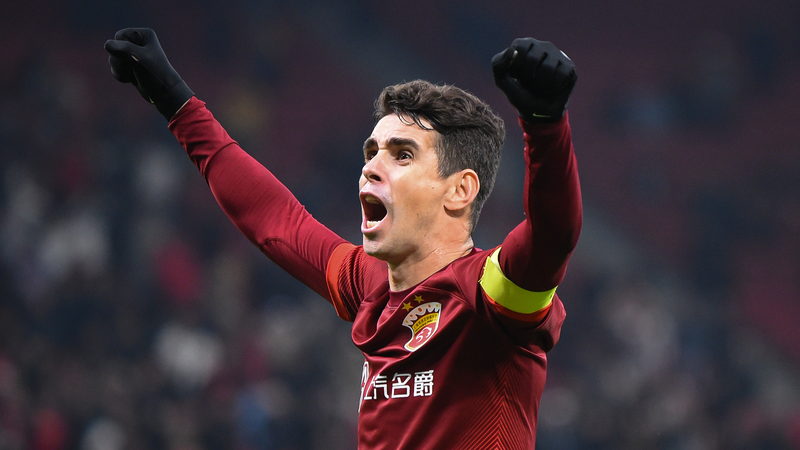 元チェルシーのオスカル、14年ぶりに母国サンパウロ復帰