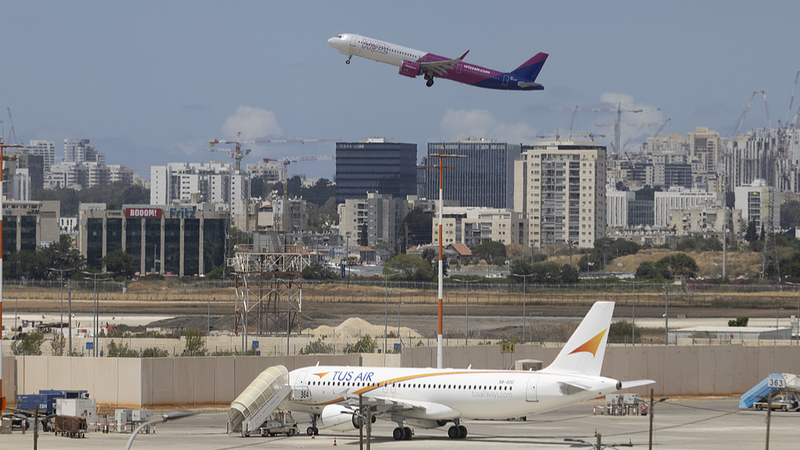 イスラエル空港ミサイル攻撃で緊張高まる　ネタニヤフ首相がフーシ派とイランへの報復を表明